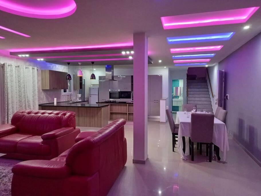 Magnifique Villa Avec Piscine Sur L'Ile De Djerba Pour Vacances Arkou Exteriör bild