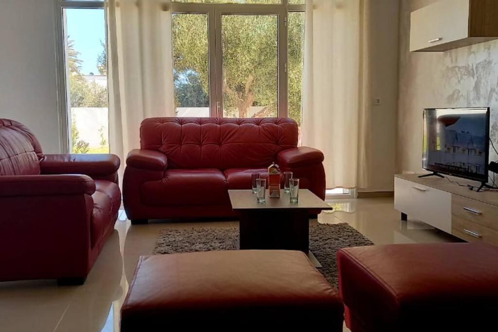 Magnifique Villa Avec Piscine Sur L'Ile De Djerba Pour Vacances Arkou Exteriör bild